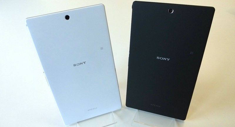 Illustration for article titled Sony Xperia Z3 Tablet Compact: So Light You'll Forget You're Holding It